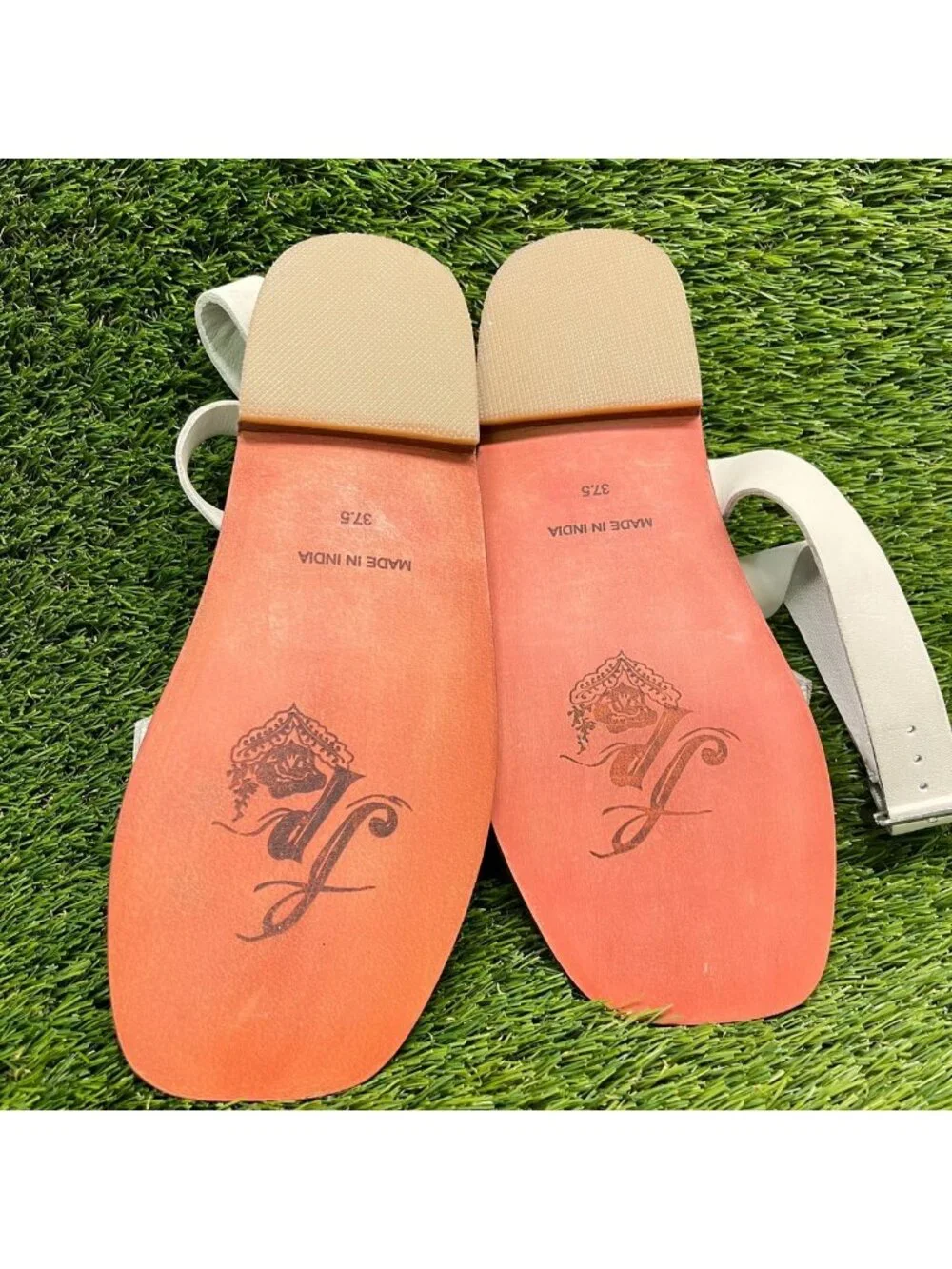 Free People Romeo Wrap Womens Size 7 White Beach Leather Outdoor Strappy Sandals